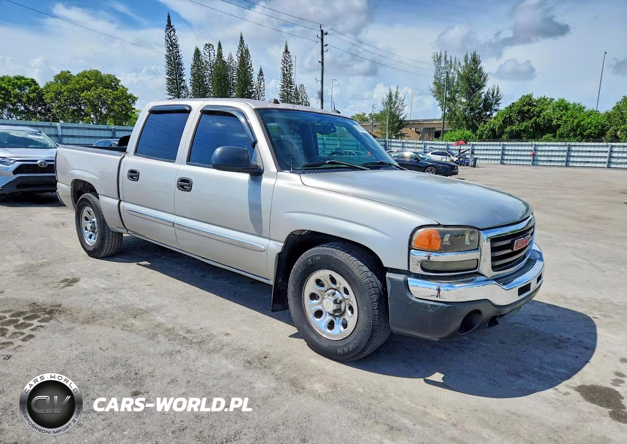 2005 GMC Sierra Sl VIN:2GTEC13T651257586 - 4