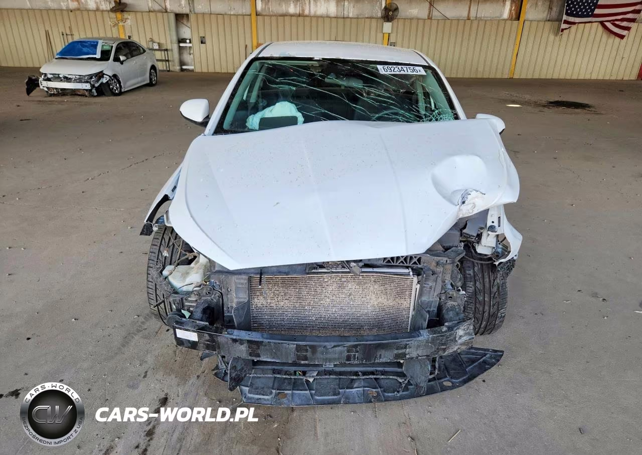 2020 Hyundai Elantra Sel VIN:5NPD84LF7LH576645 - 5