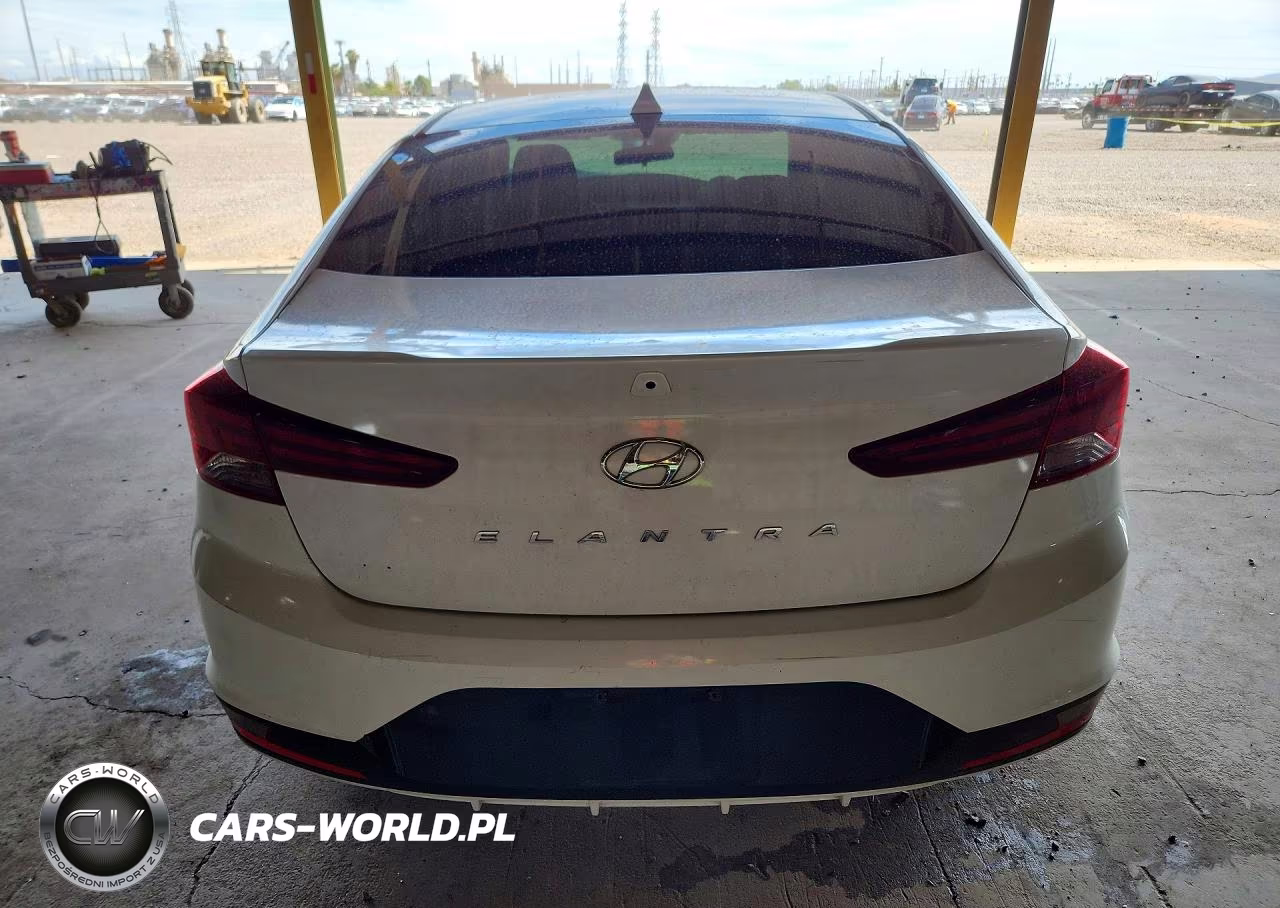 2020 Hyundai Elantra Sel VIN:5NPD84LF7LH576645 - 6