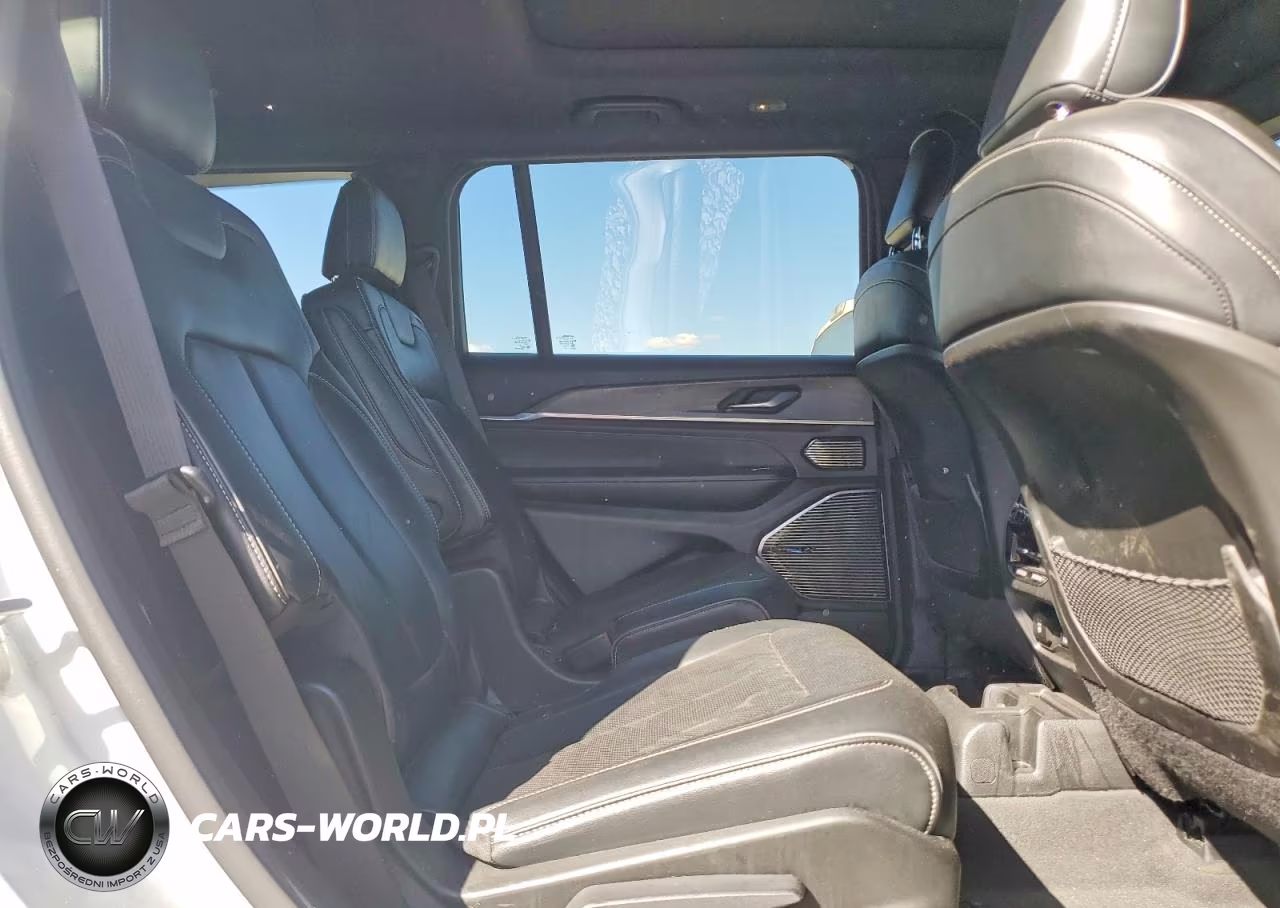 2022 Jeep Grand Cherokee L Overland VIN:1C4RJKDG1N8555233 - 11