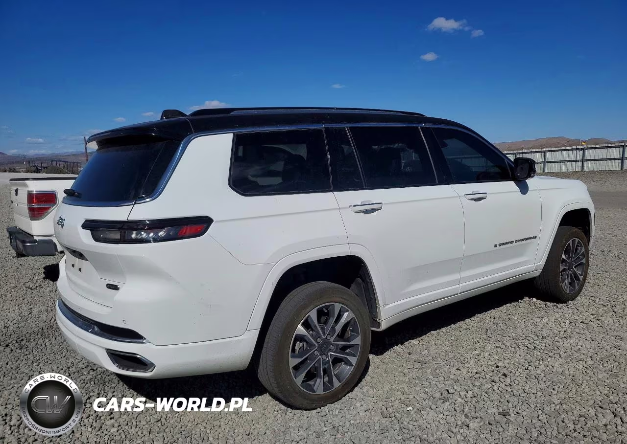 2022 Jeep Grand Cherokee L Overland VIN:1C4RJKDG1N8555233 - 3