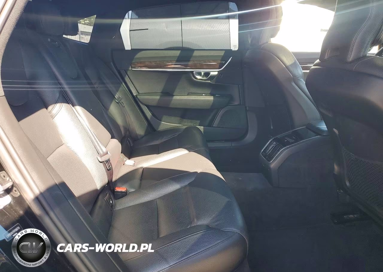 2019 Volvo S90 T5 Momentum VIN:LVY102AK7KP096759 - 10