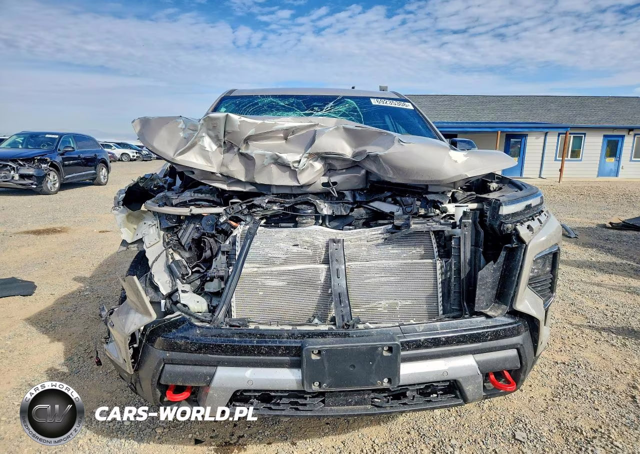 2026 Chevrolet Traverse Z71 VIN:1GNEVJKSXTJ206833 - 5