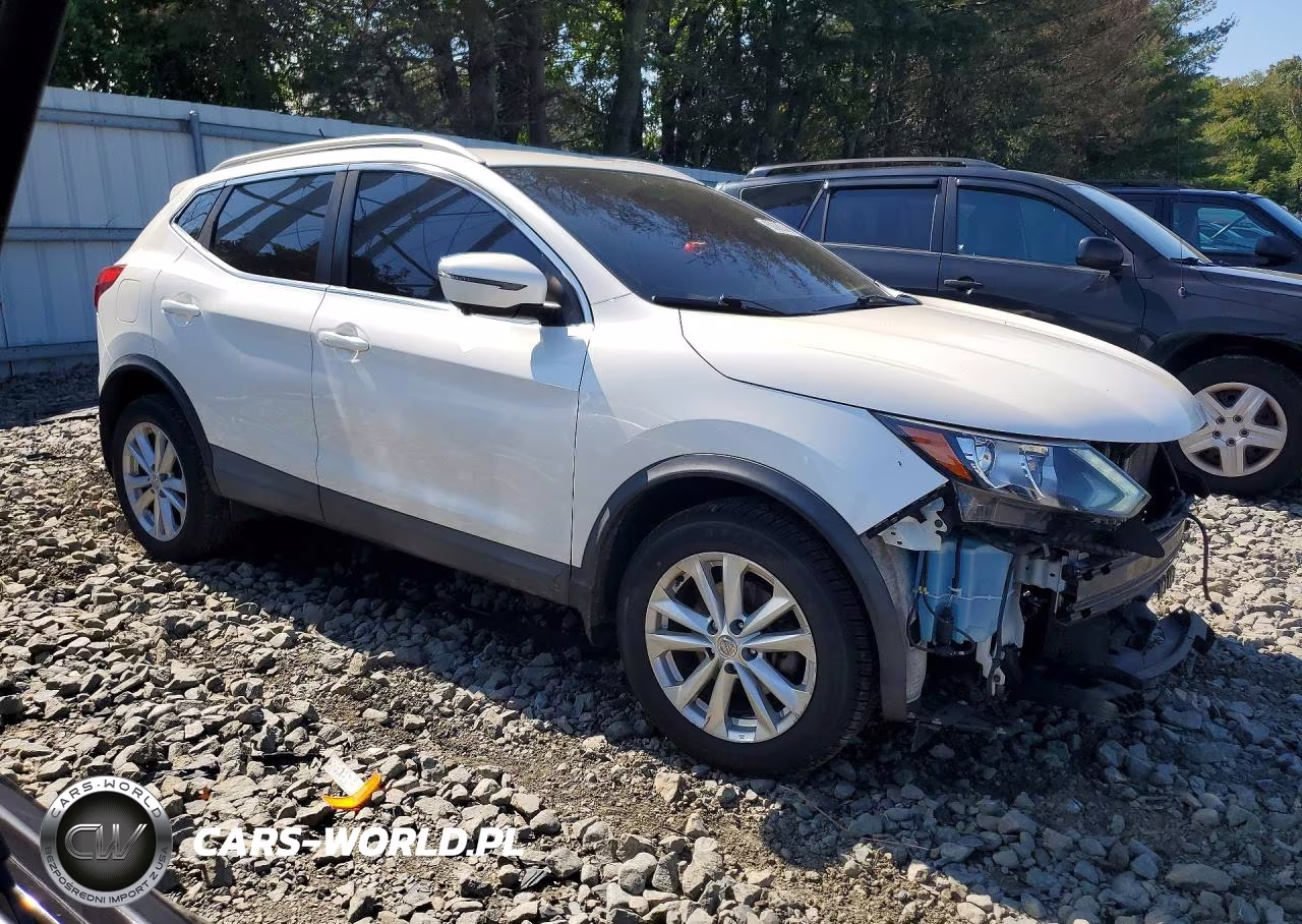 2017 Nissan Rogue Sport Sv VIN:JN1BJ1CR8HW100865 - 4