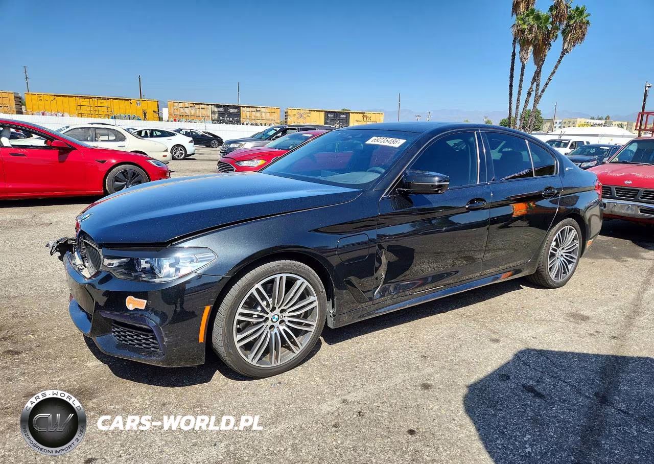 2019 BMW 530E