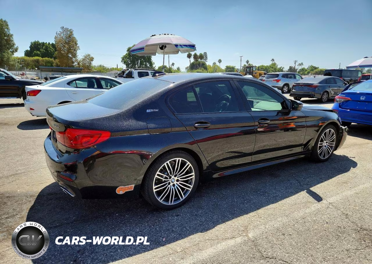 2019 BMW 530E VIN:WBAJA9C58KB389875 - 3