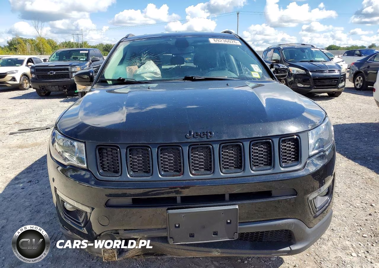 2020 Jeep Compass Latitude VIN:3C4NJDBBXLT146356 - 5