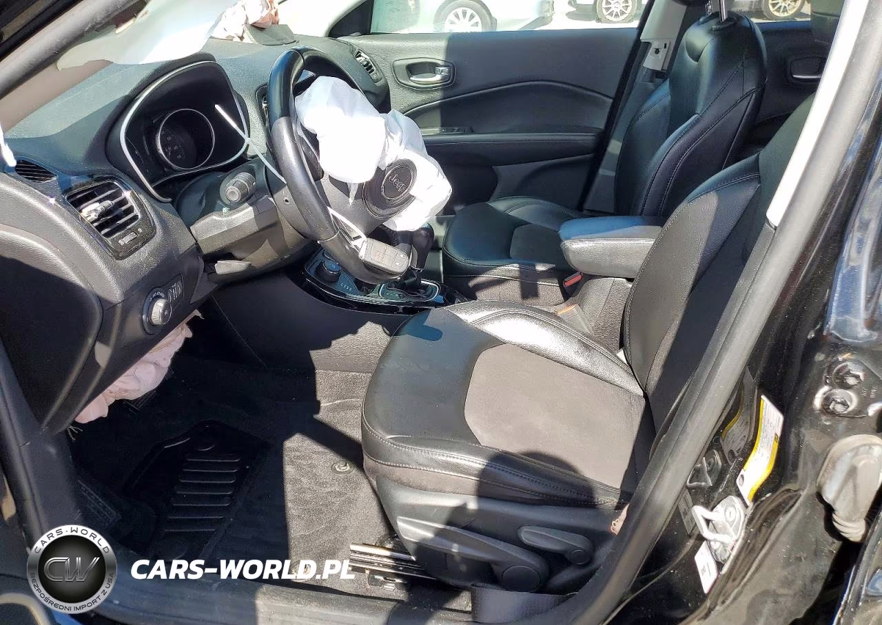 2020 Jeep Compass Latitude VIN:3C4NJDBBXLT146356 - 7