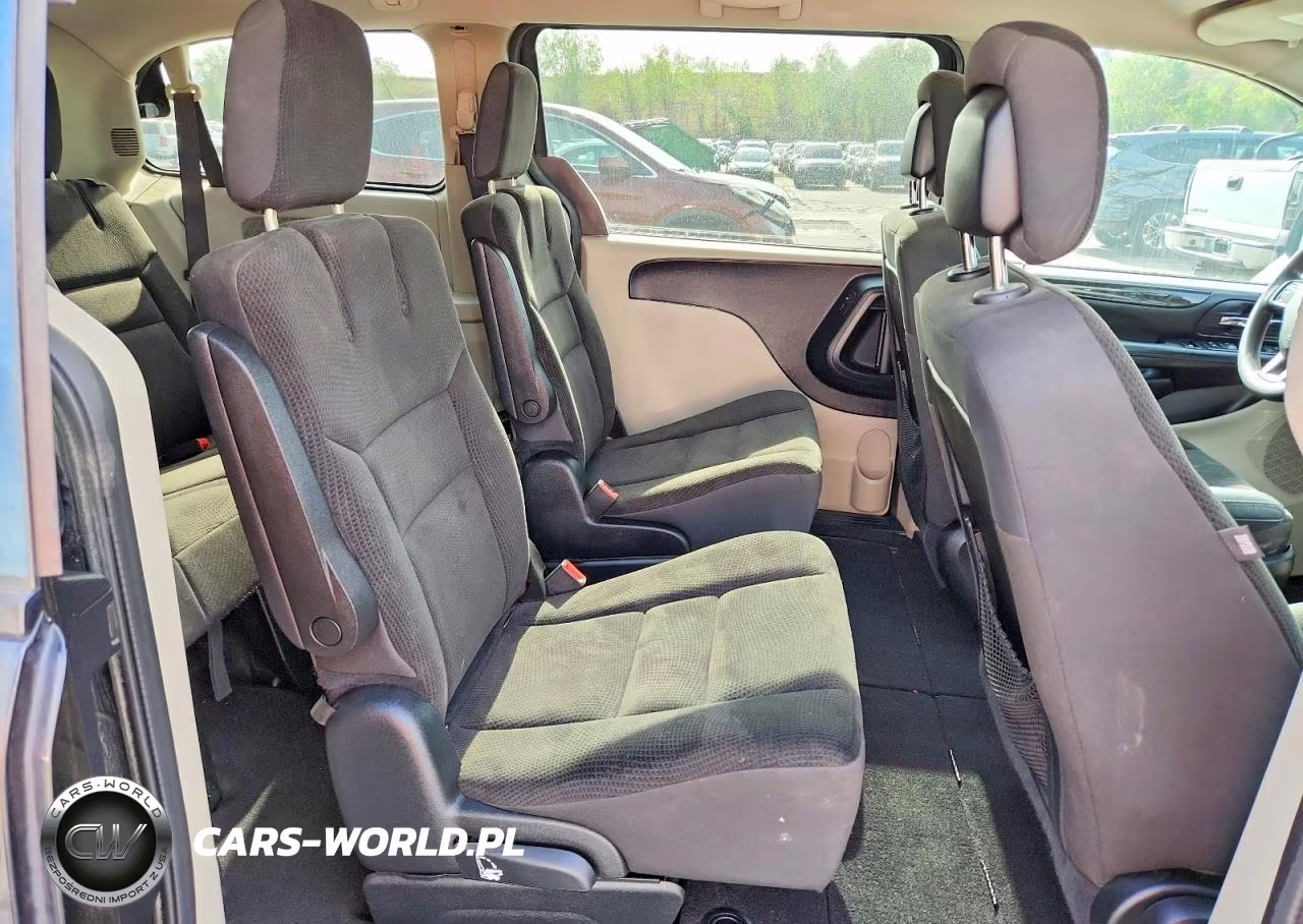 2018 Dodge Grand Caravan Se VIN:2C4RDGBG1JR304802 - 11