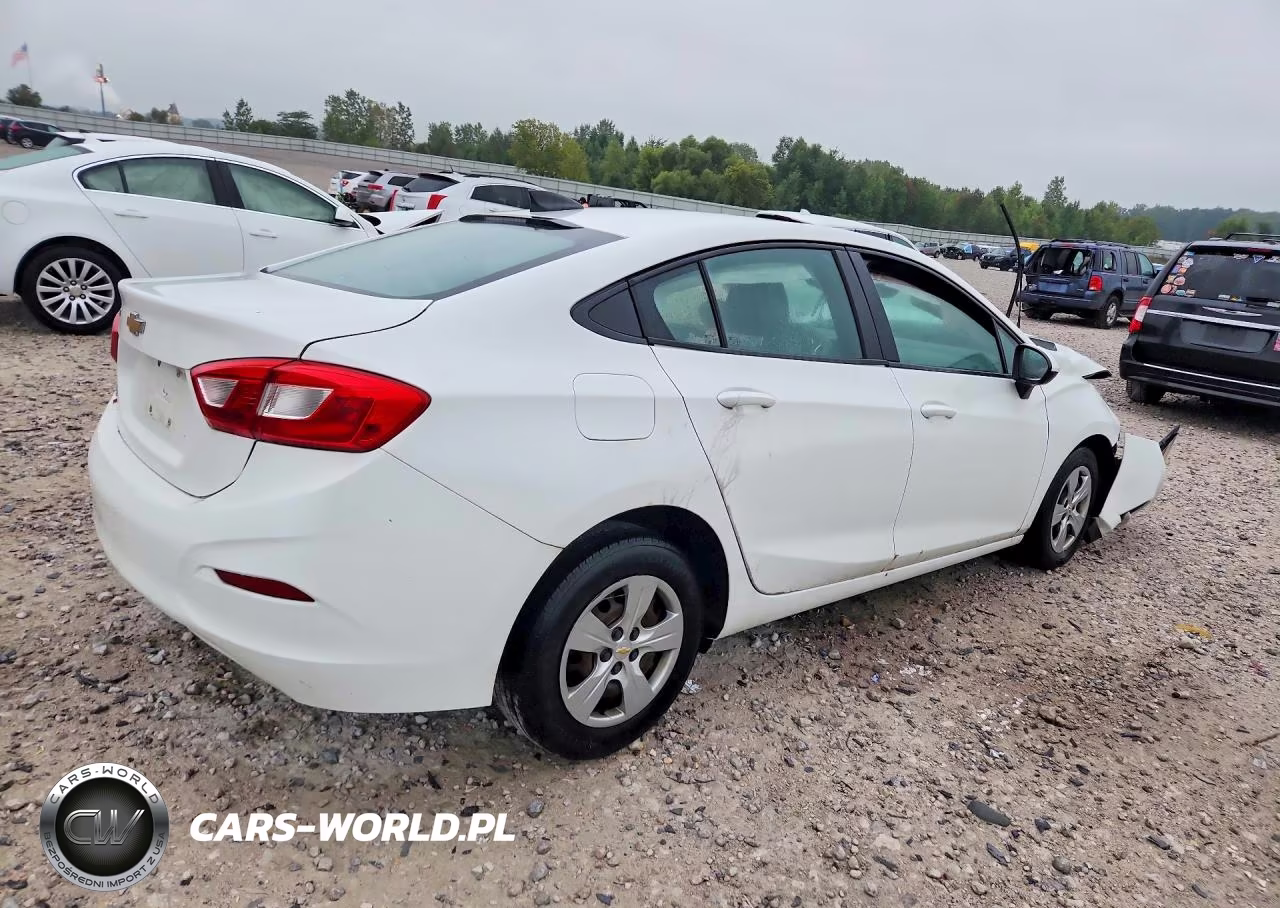2017 Chevrolet Cruze Ls VIN:1G1BC5SM8H7263314 - 3