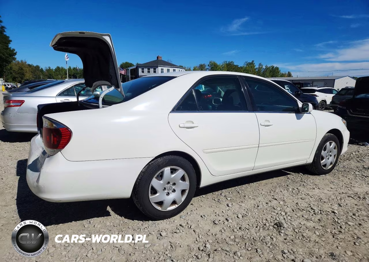 2005 Toyota Camry Se VIN:4T1BE32K65U570767 - 3