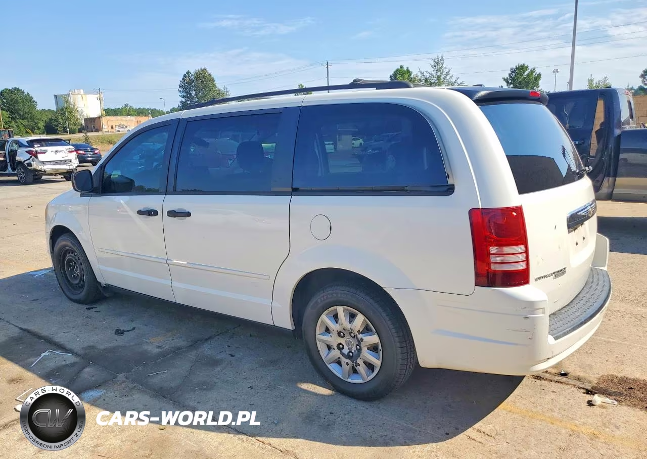2008 Chrysler Town & Country Lx VIN:2A8HR44H58R721070 - 2