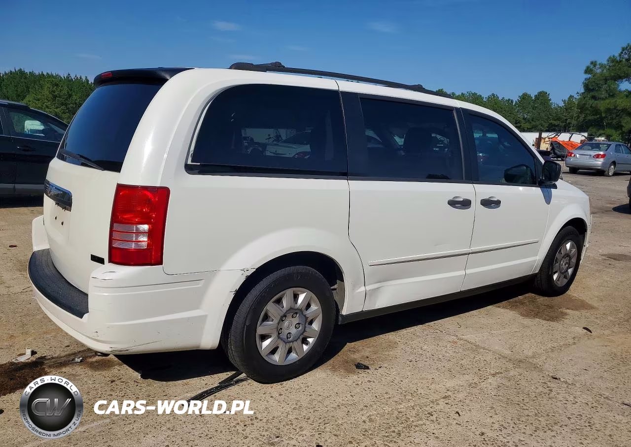 2008 Chrysler Town & Country Lx VIN:2A8HR44H58R721070 - 3