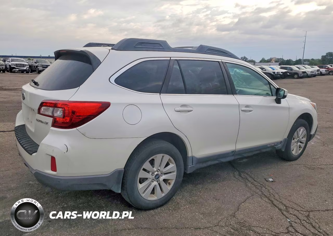 2015 Subaru Outback 2.5I Premium VIN:4S4BSBEC2F3310378 - 3