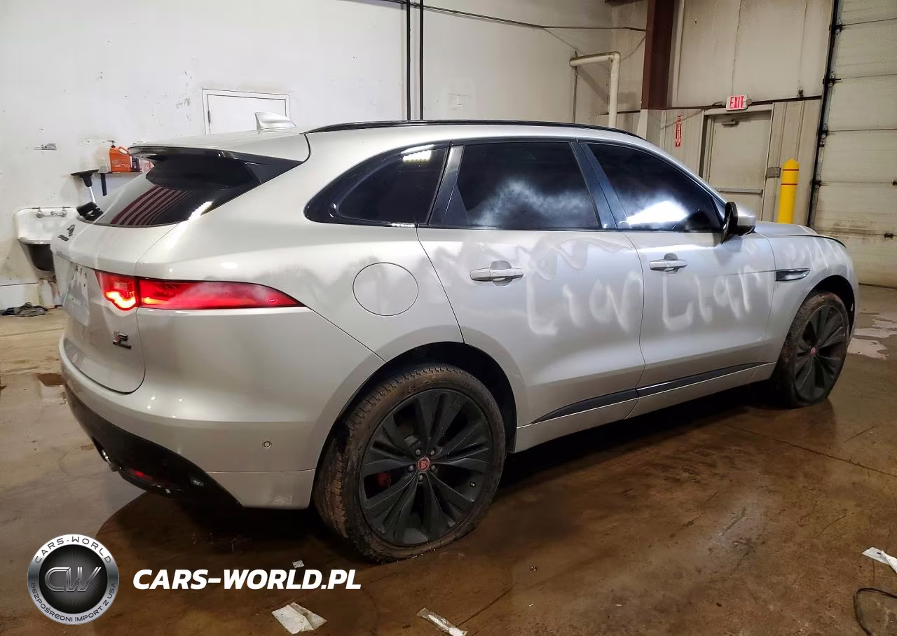 2017 Jaguar F-Pace S VIN:SADCM2BV4HA057558 - 3