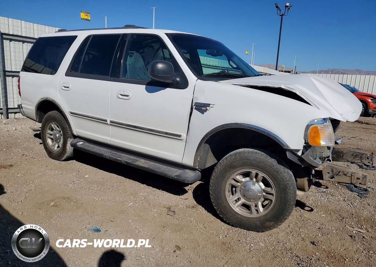2002 Ford Expedition Xlt VIN:1FMPU16L32LA53895 - 4