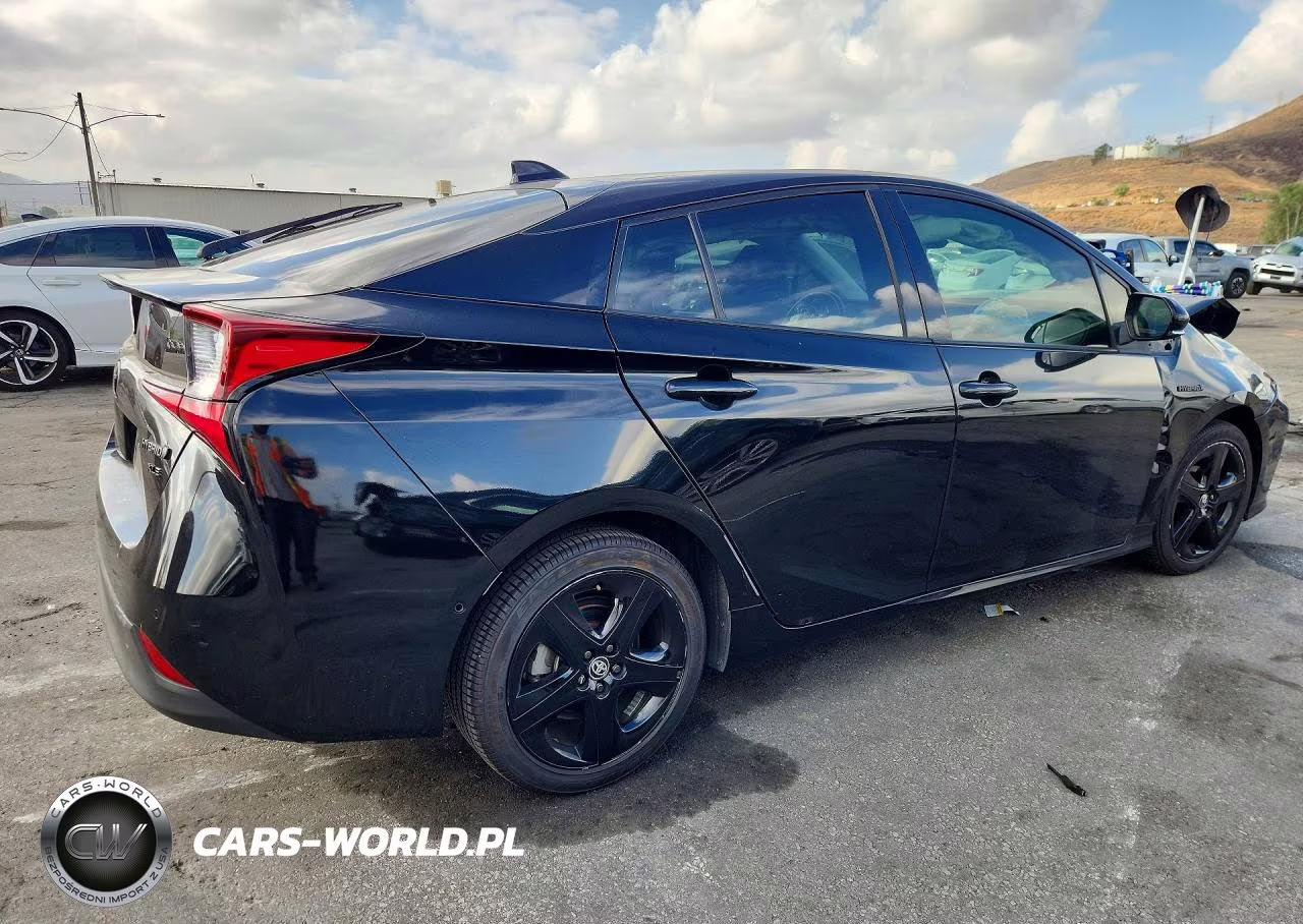 2022 Toyota Prius Nightshade VIN:JTDKAMFU5N3171369 - 3