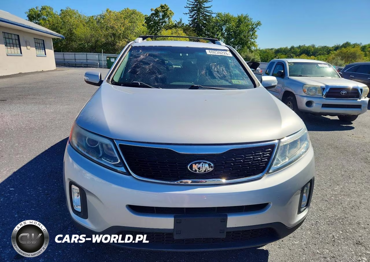 2014 Kia Sorento Lx VIN:5XYKT4A77EG514366 - 5