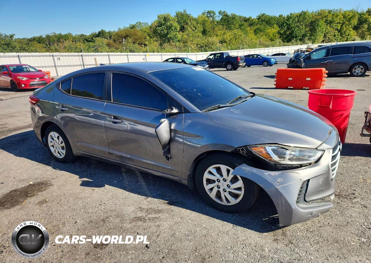 2018 Hyundai Elantra Se VIN:5NPD74LF8JH368418 - 4