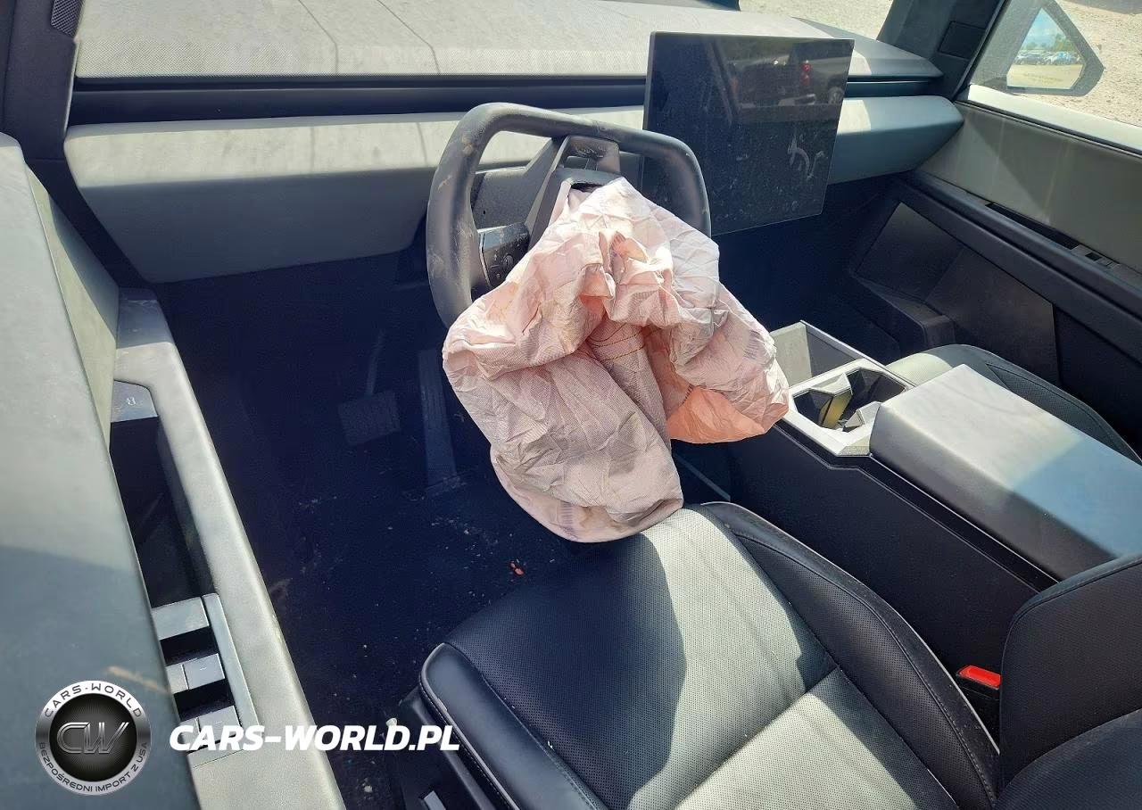 2026 Tesla Cybertruck VIN:7G2CEHED6TA083149 - 8