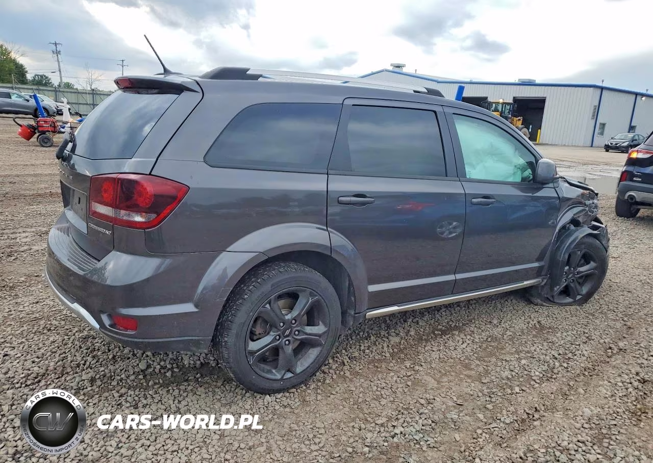 2018 Dodge Journey Crossroad VIN:3C4PDDGG6JT386716 - 3