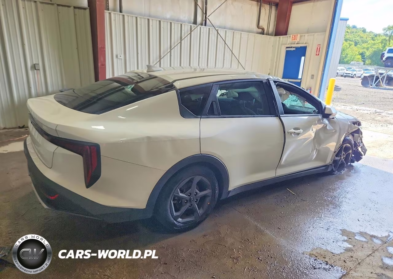2026 Kia K4 Lxs VIN:3KPFT4DEXTE260559 - 3