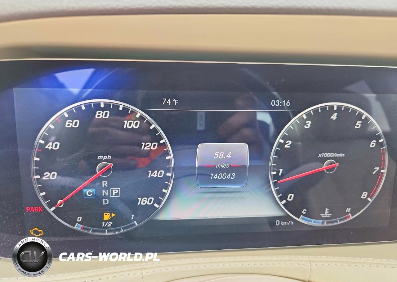 2018 Mercedes-Benz S 560 4Matic VIN:WDDUG8GB3JA346838 - 9