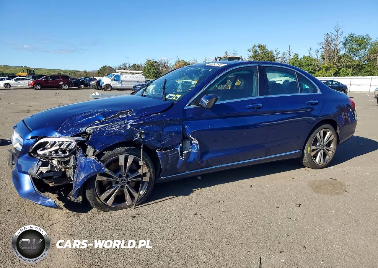 2019 Mercedes-Benz C 300 4Matic – zdjęcie 1 z 12