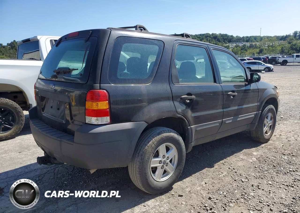 2006 Ford Escape Xls VIN:1FMYU92ZX6KC25283 - 3