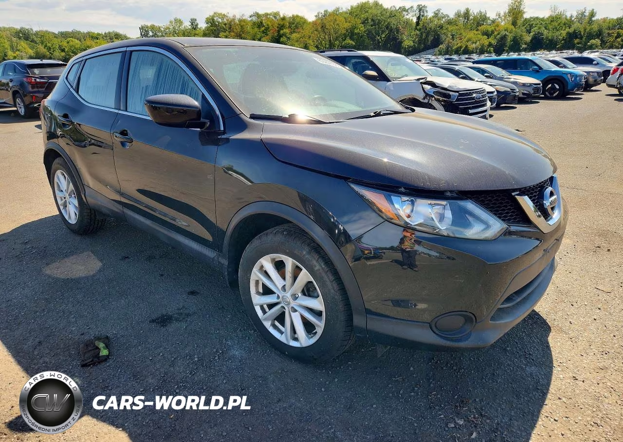 2018 Nissan Rogue Sport S VIN:JN1BJ1CP9JW108719 - 4