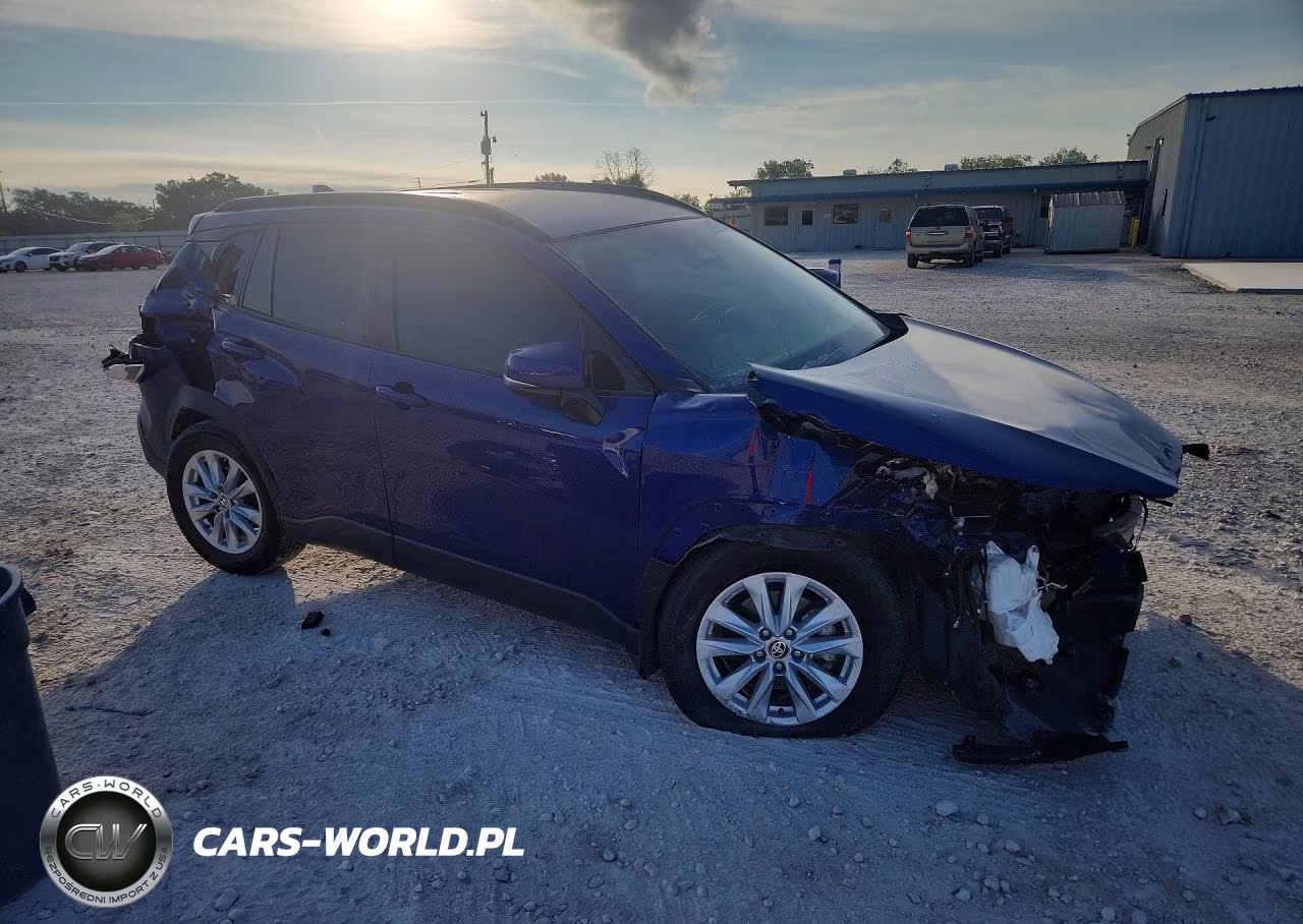 2023 Toyota Corolla Cross Le VIN:7MUCAAAG3PV071220 - 4