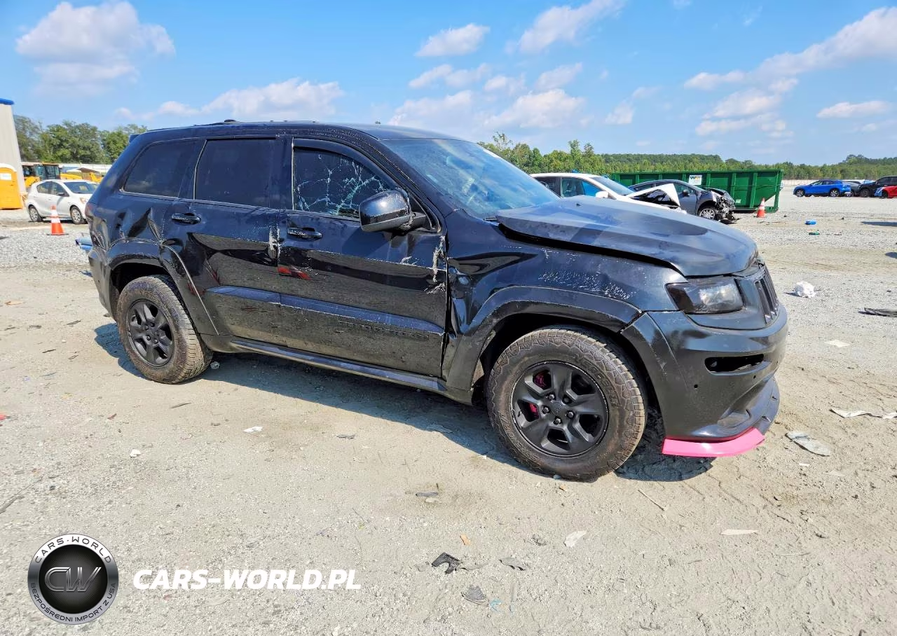 2014 Jeep Grand Cherokee Laredo VIN:1C4RJEAGXEC126529 - 4