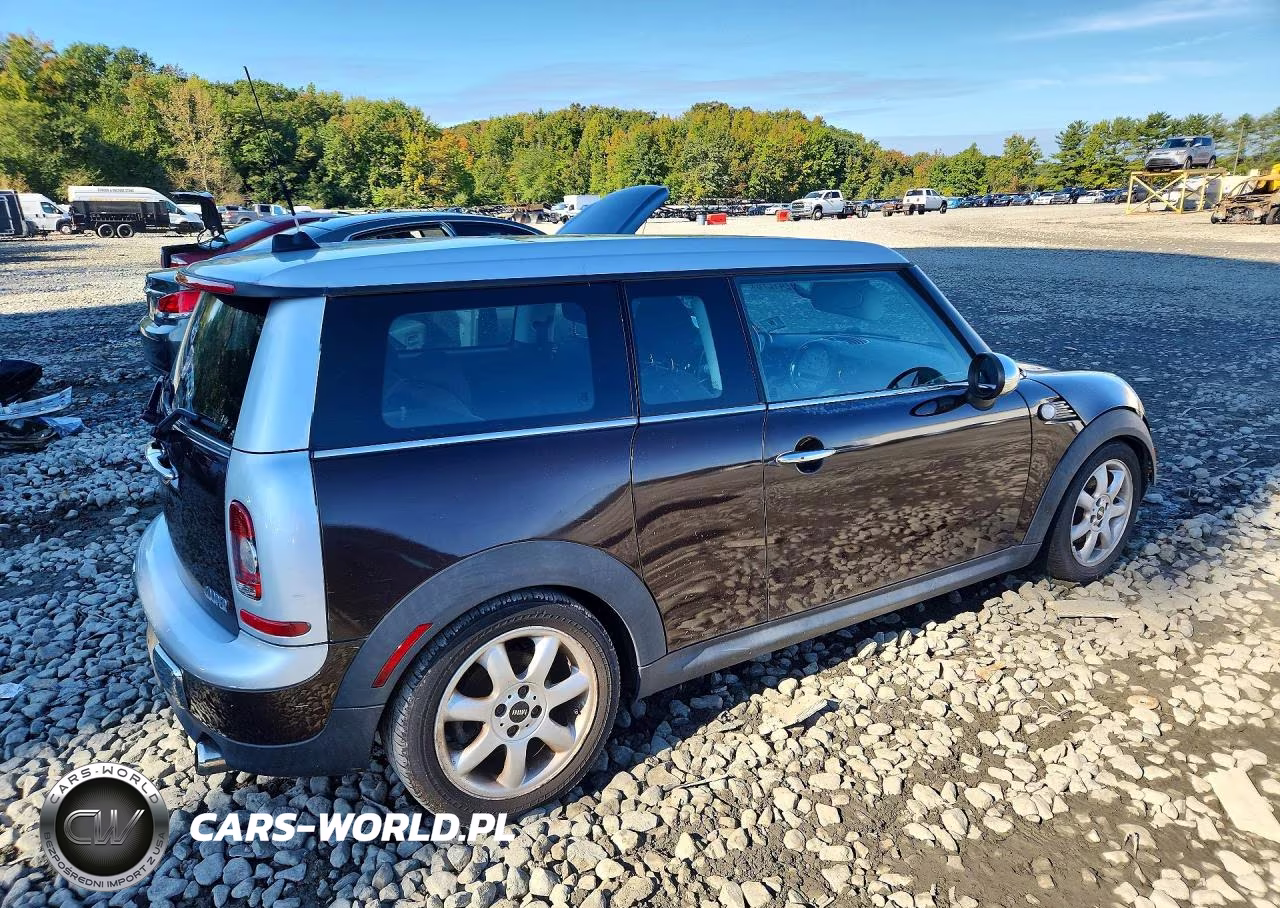 2008 Mini Cooper Clubman VIN:WMWML33548TN68180 - 3