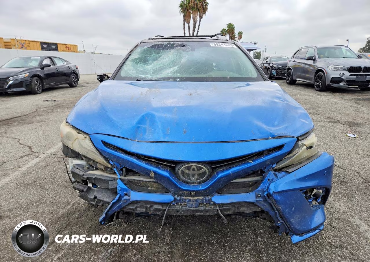 2018 Toyota Camry Xse V6 VIN:4T1BZ1HK3JU002681 - 5