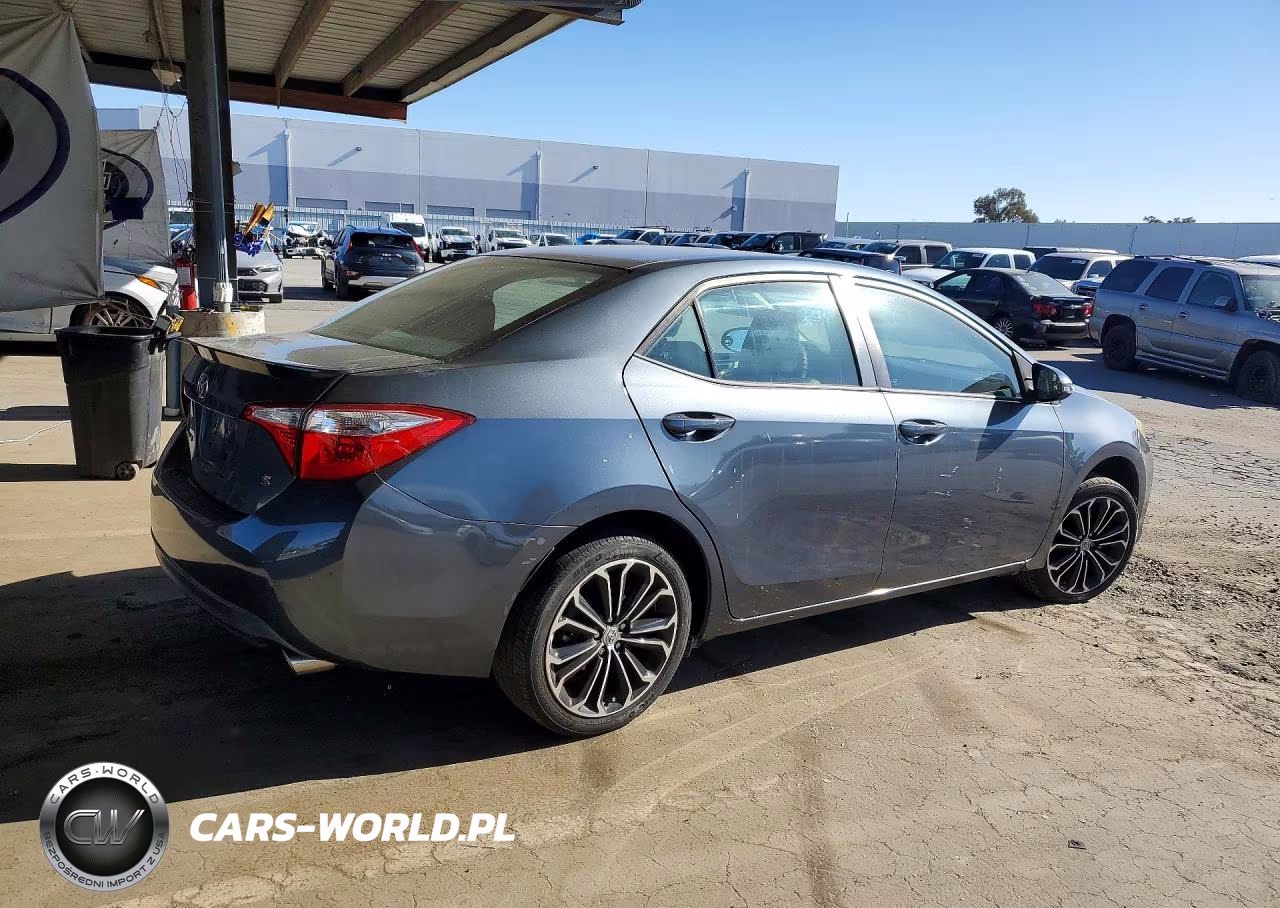 2015 Toyota Corolla S Plus VIN:5YFBURHE0FP357355 - 3