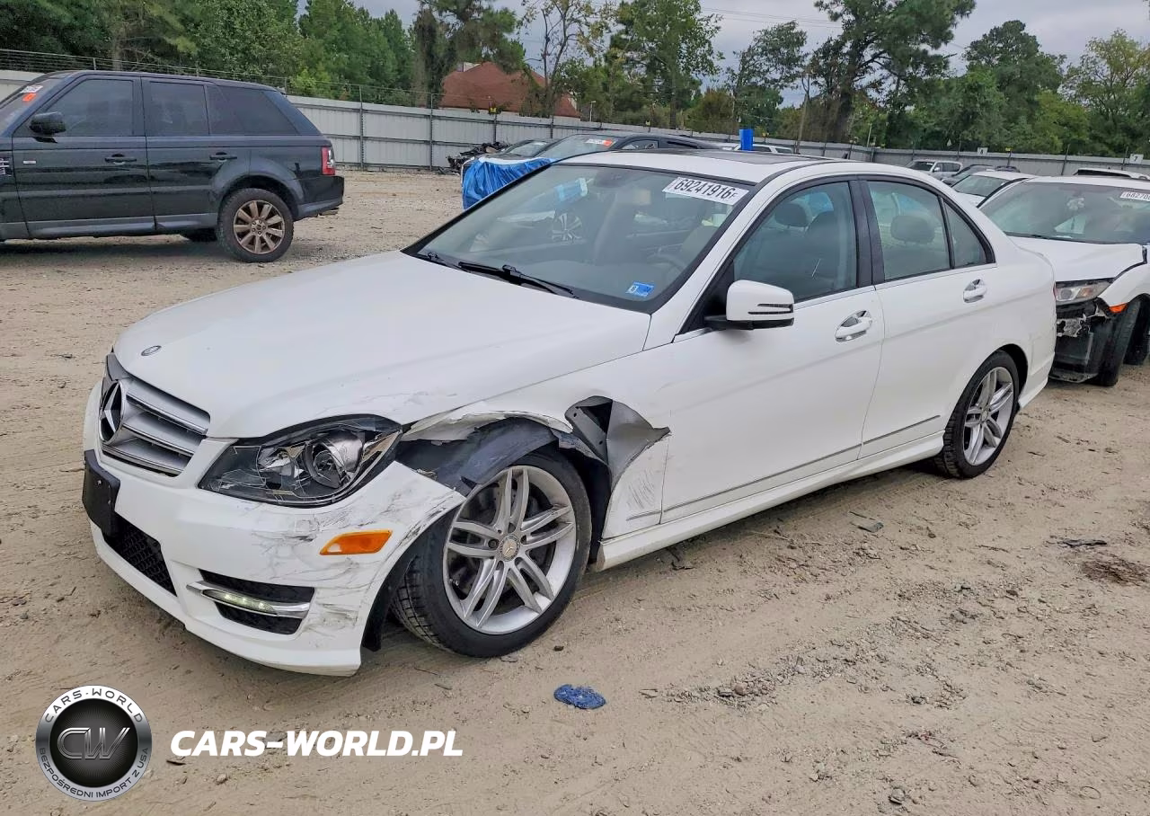 2013 Mercedes-Benz C 300 4Matic VIN:WDDGF8AB4DR277429 - 1