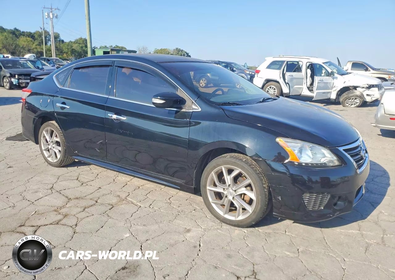 2015 Nissan Sentra Sr VIN:3N1AB7AP8FY322440 - 4