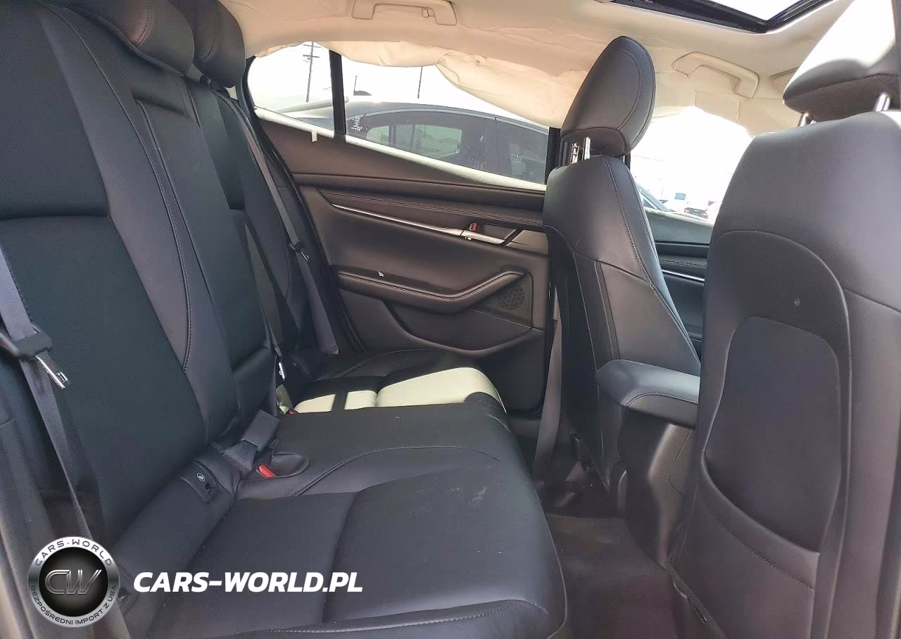 2026 Mazda 3 Preferred VIN:JM1BPACL6T1861374 - 10