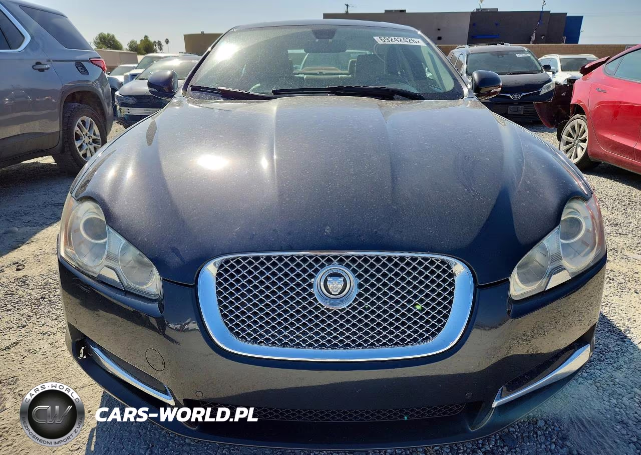 2011 Jaguar Xf Premium VIN:SAJWA0GB3BLR95438 - 5