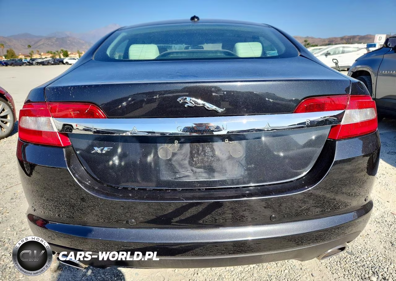 2011 Jaguar Xf Premium VIN:SAJWA0GB3BLR95438 - 6