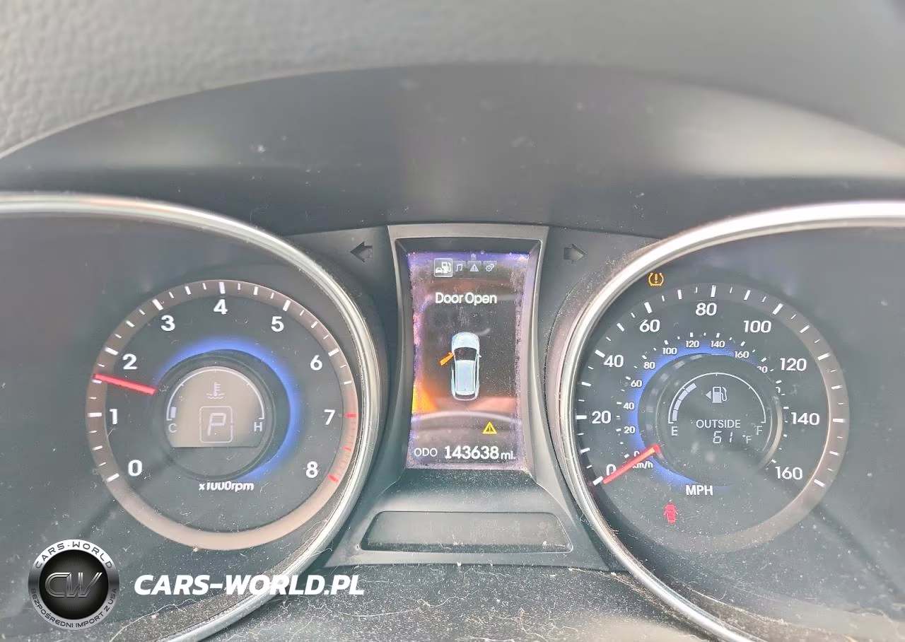 2013 Hyundai Santa Fe Sport 2.0T VIN:5XYZUDLA7DG093753 - 9
