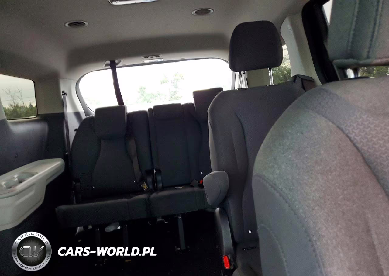 2023 Kia Carnival Lx VIN:KNDNB4H32P6195547 - 10
