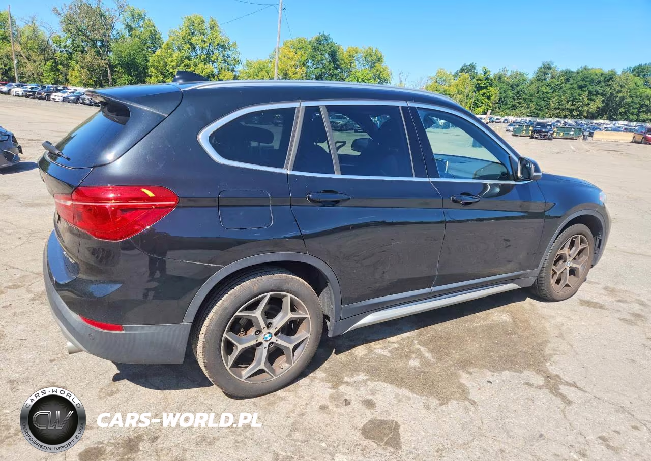 2018 BMW X1 xDrive28I VIN:WBXHT3C37J5L33322 - 3