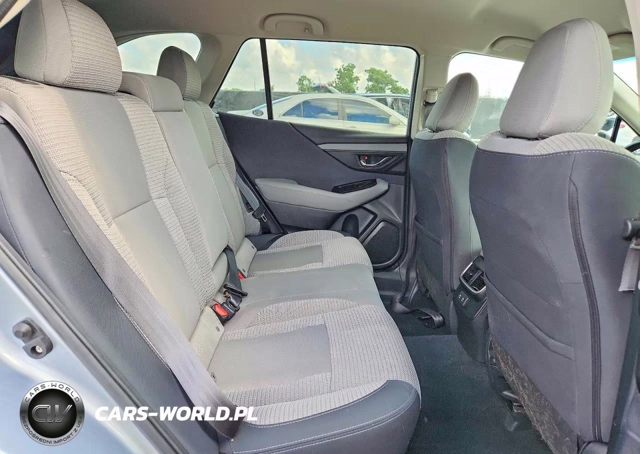 2022 Subaru Outback Premium VIN:4S4BTADC8N3105882 - 11