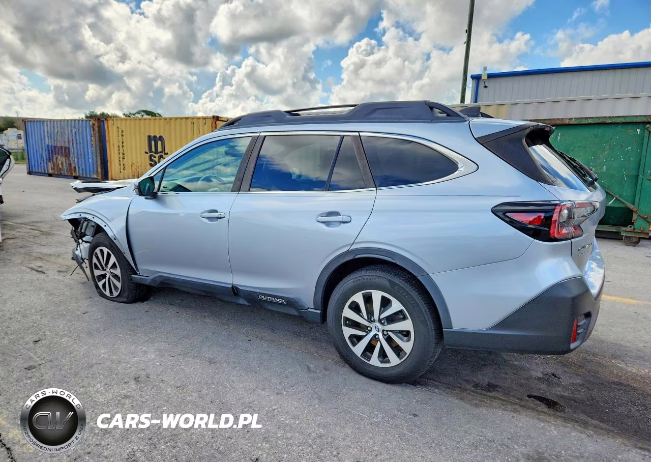 2022 Subaru Outback Premium VIN:4S4BTADC8N3105882 - 2