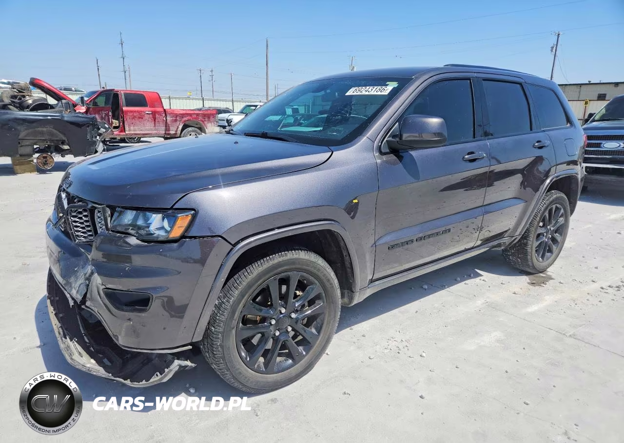 2021 Jeep Grand Cherokee Laredo
