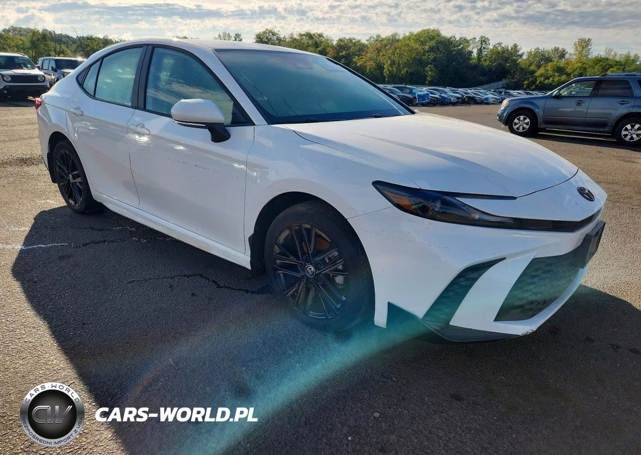 2026 Toyota Camry Se VIN:4T1DBADK0TU047809 - 4