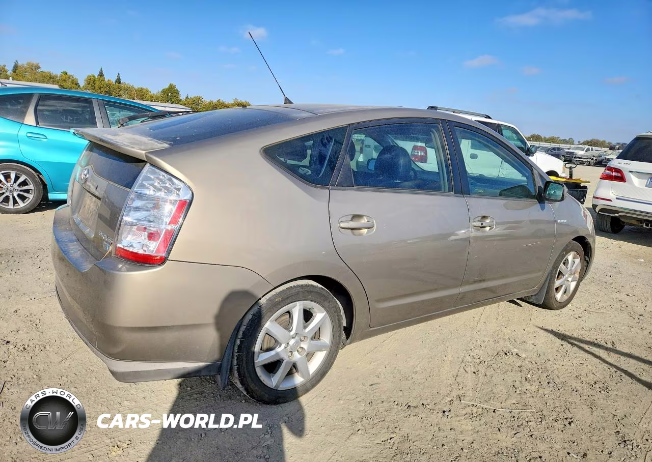 2008 Toyota Prius Touring VIN:JTDKB20U383434635 - 3
