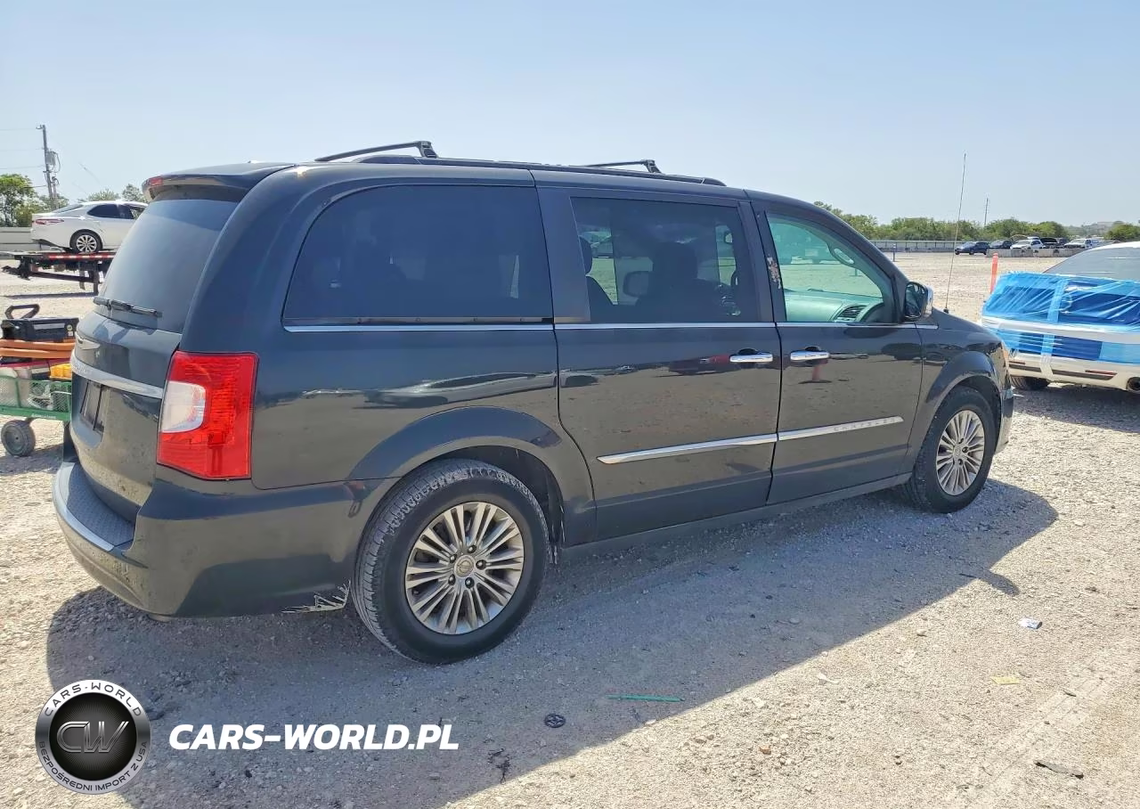 2015 Chrysler Town & Country Touring L VIN:2C4RC1CG6FR597652 - 3