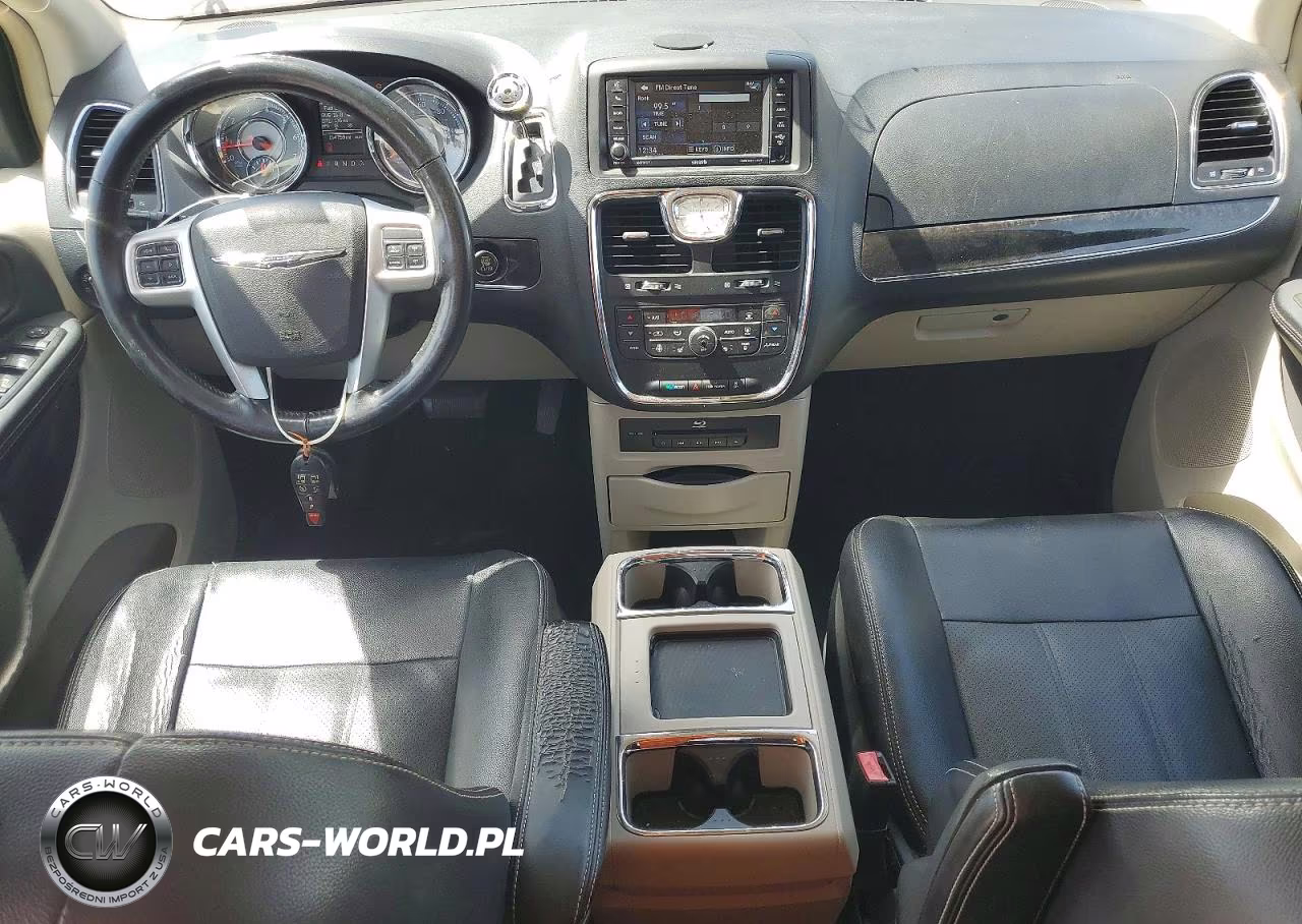 2015 Chrysler Town & Country Touring L VIN:2C4RC1CG6FR597652 - 8